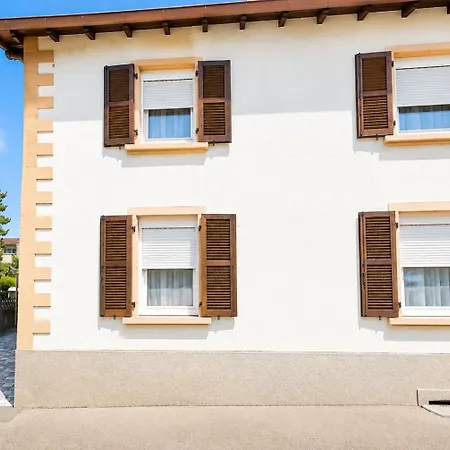 Kwe Vanie 4 Ou 5 Personnes